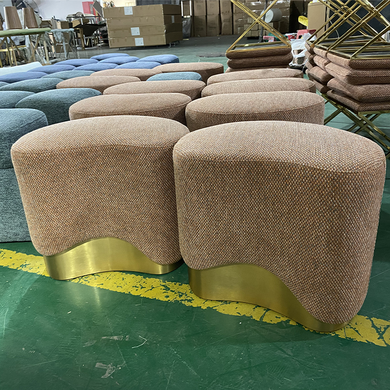 2023 furniture shop decoration new arrival good sale multi-color customization fabric pouf and ottoman chair